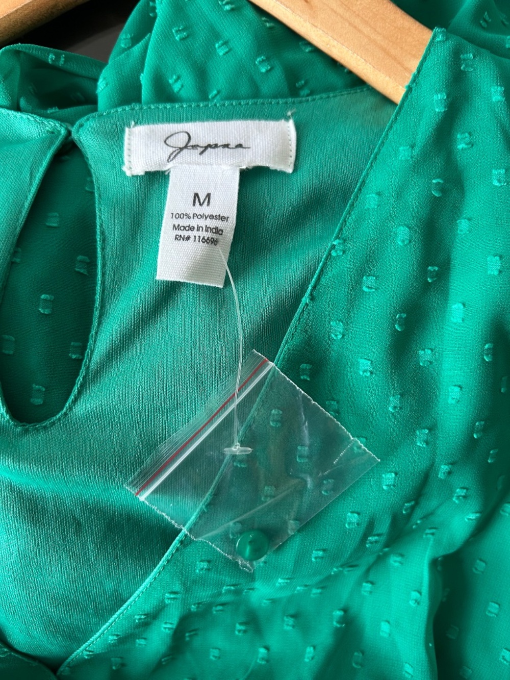 Japna green cocktail dress - Picture 3 of 3
